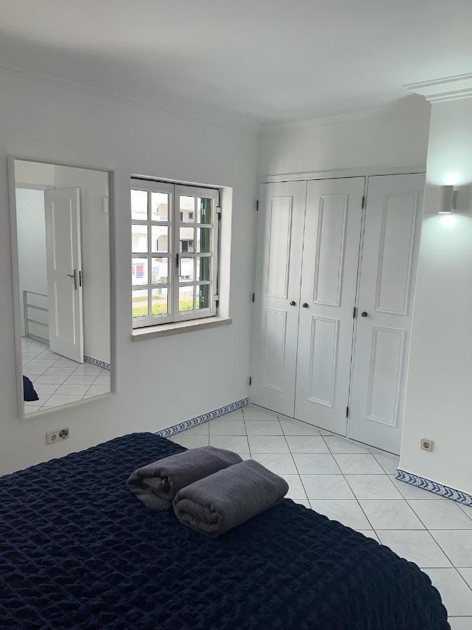 Relaxing 2 Bedroom House 5 Minutes Away From Vilamoura Marina كوارتيرا المظهر الخارجي الصورة