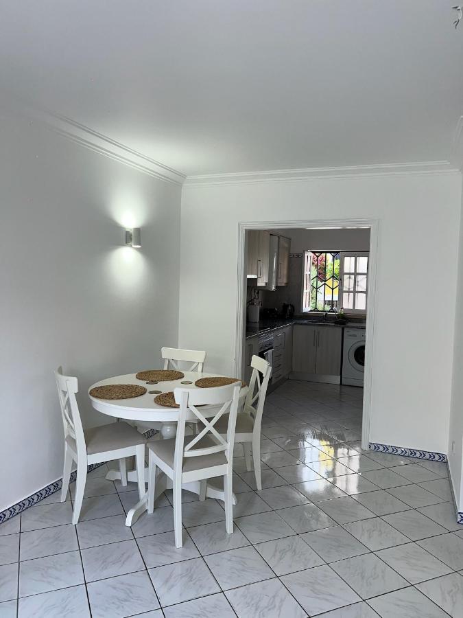 Relaxing 2 Bedroom House 5 Minutes Away From Vilamoura Marina كوارتيرا المظهر الخارجي الصورة